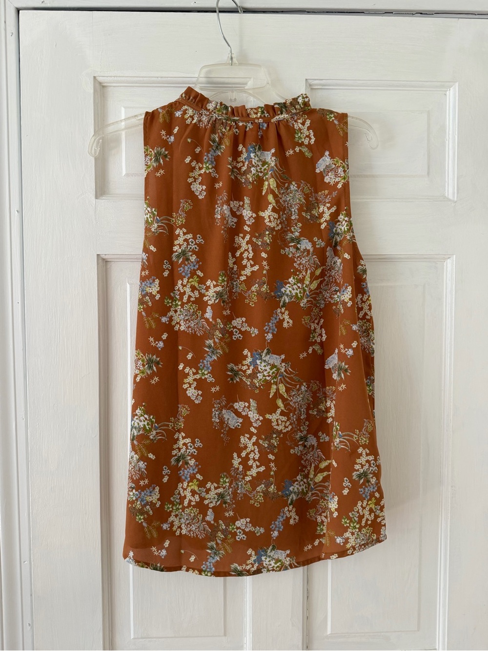 West R. Rust Floral Ruffle-Trim V-Neck Camisole - Picture 2 of 2